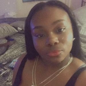 Meet your Posher, Marie